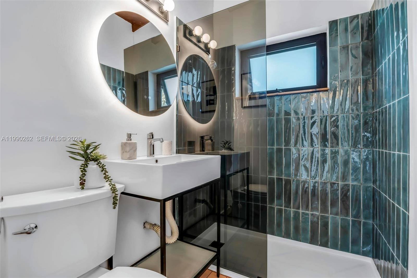 6561 SW 34th St Miami, FL 33155