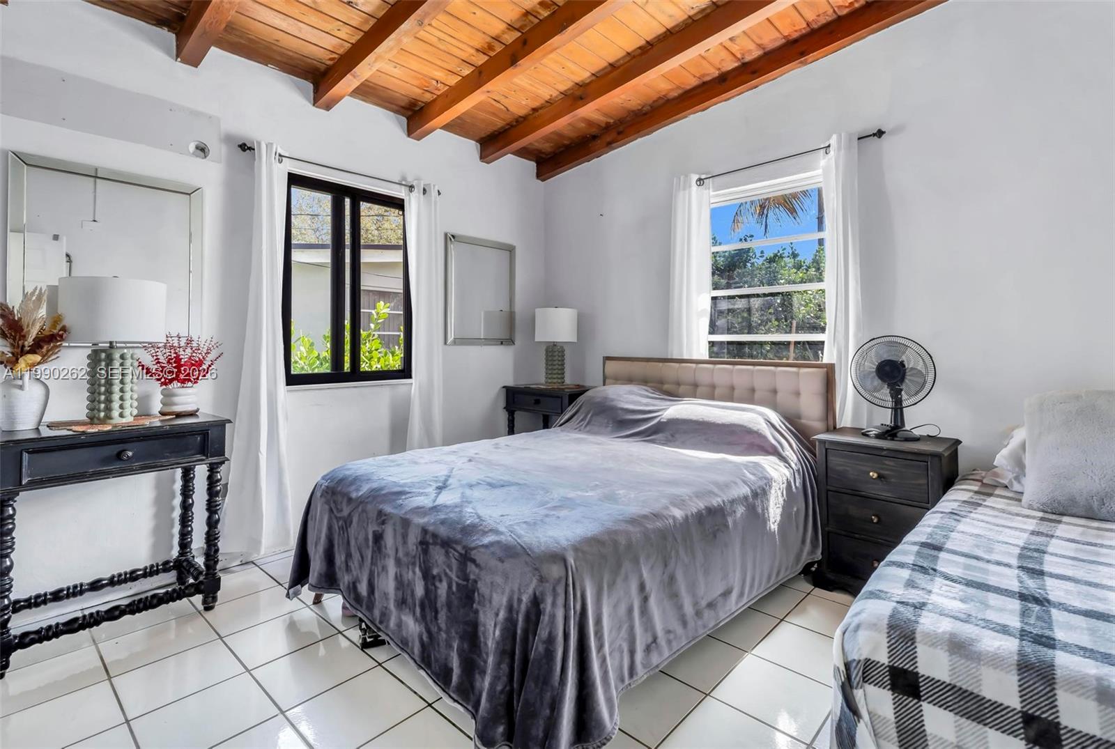 6561 SW 34th St Miami, FL 33155