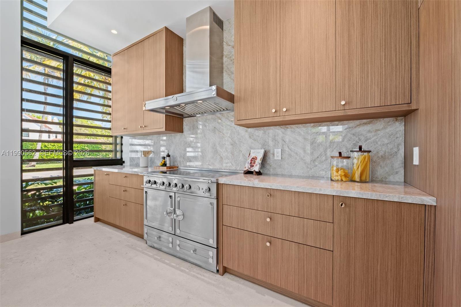 6716 San Vicente St Coral Gables, FL 33146