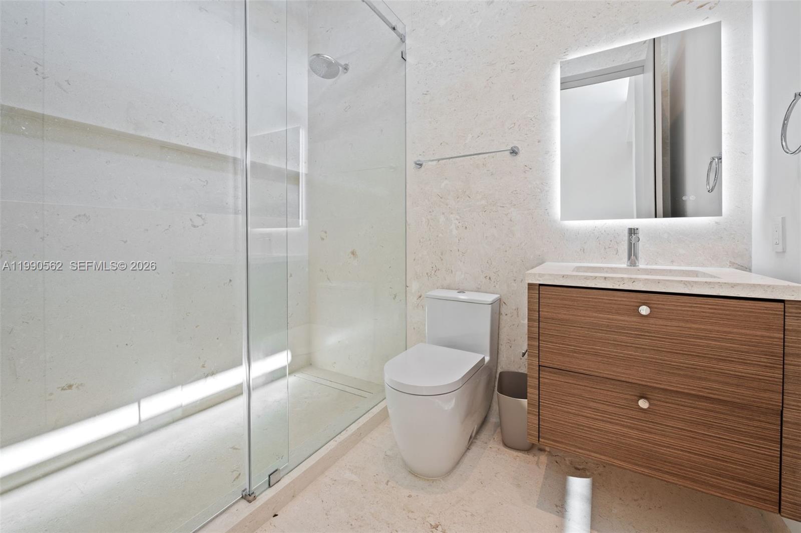 6716 San Vicente St Coral Gables, FL 33146