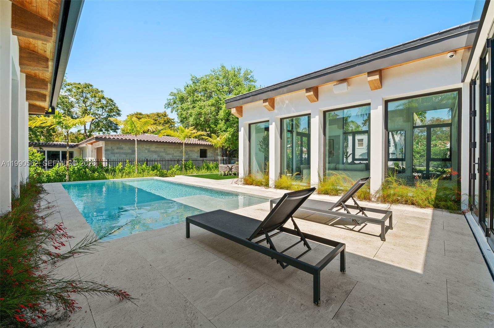 6716 San Vicente St Coral Gables, FL 33146