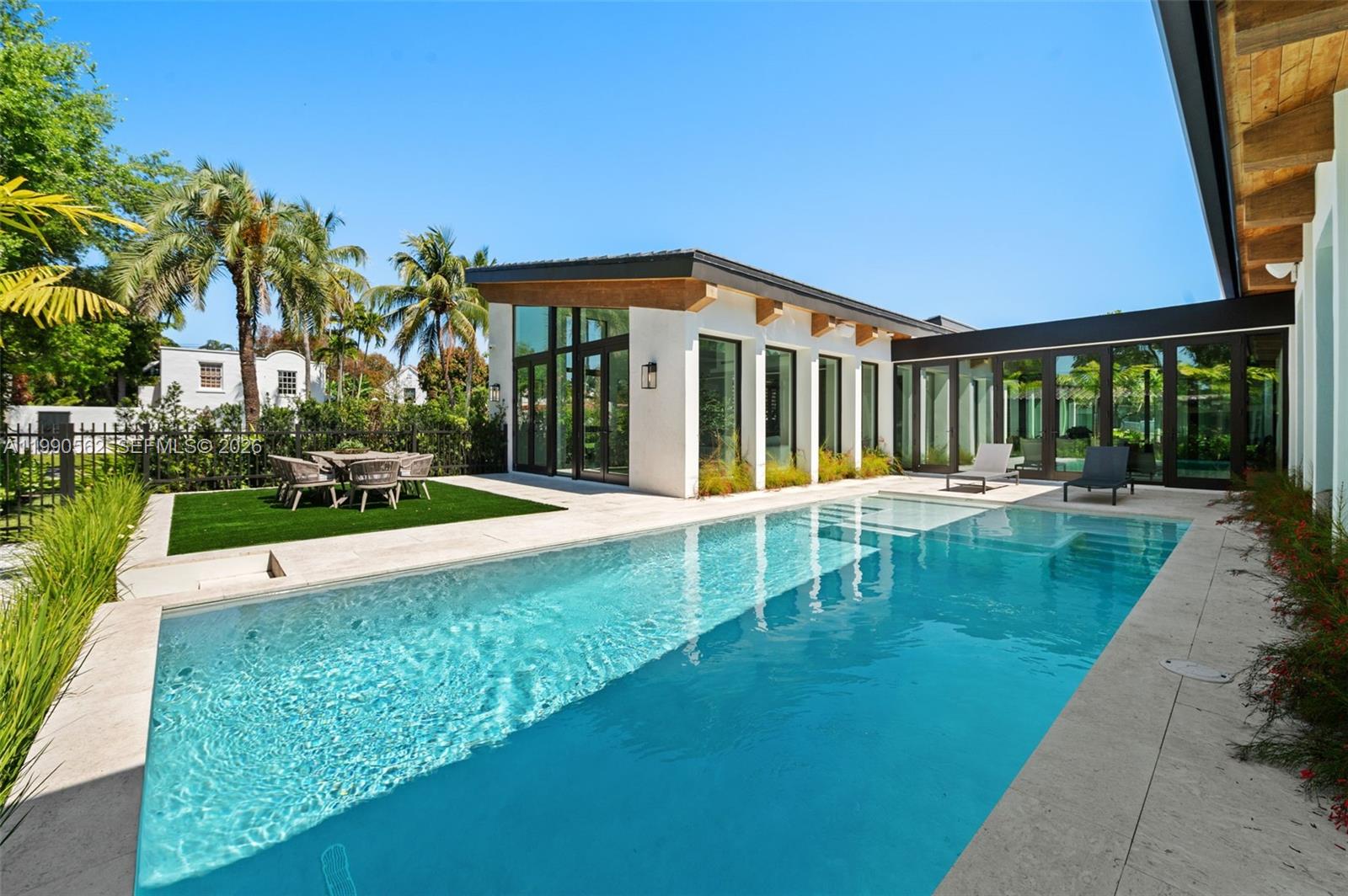 6716 San Vicente St Coral Gables, FL 33146