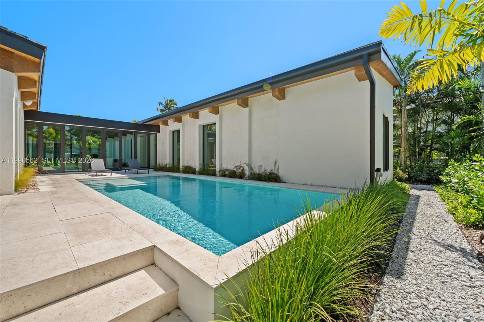 6716 San Vicente St Coral Gables, FL 33146