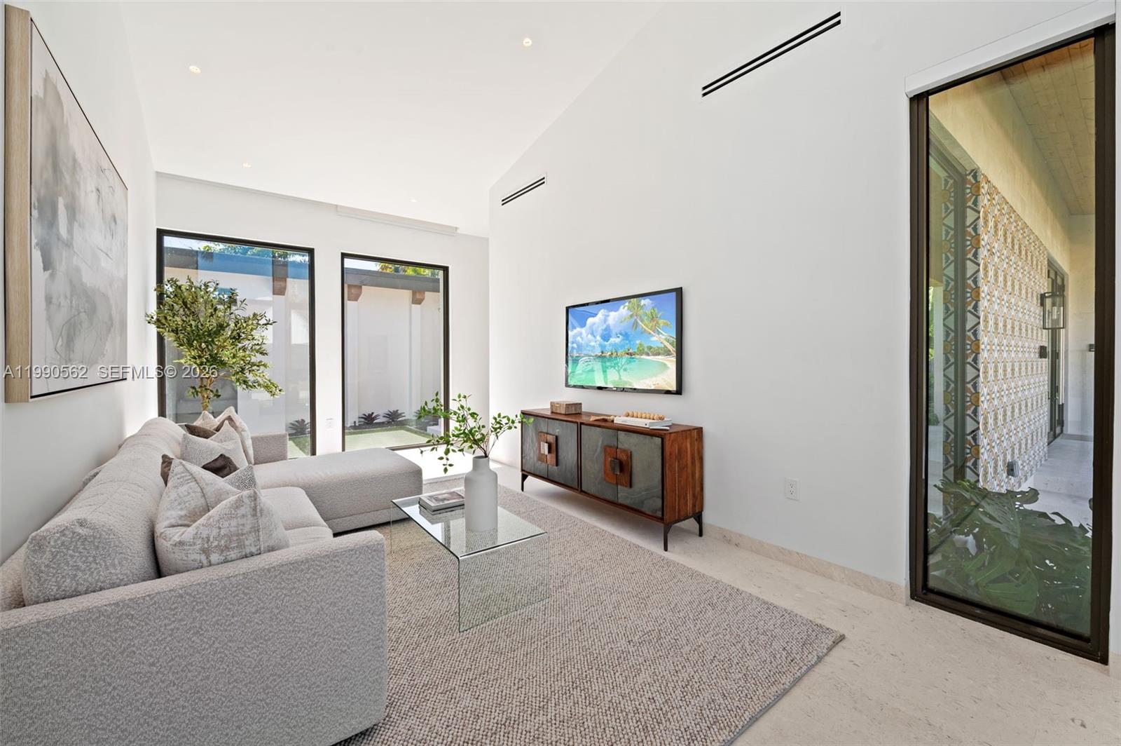 6716 San Vicente St Coral Gables, FL 33146