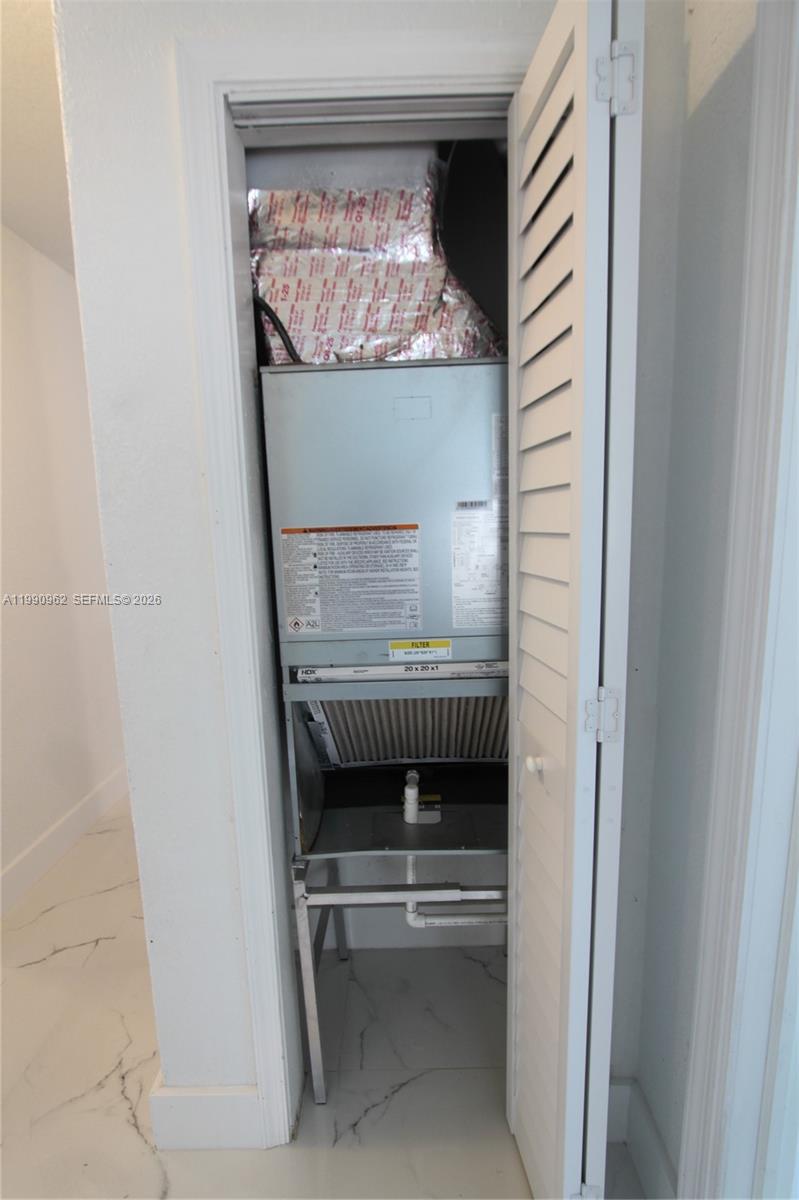 530 NW 10th Ave Boynton Beach, FL 33435