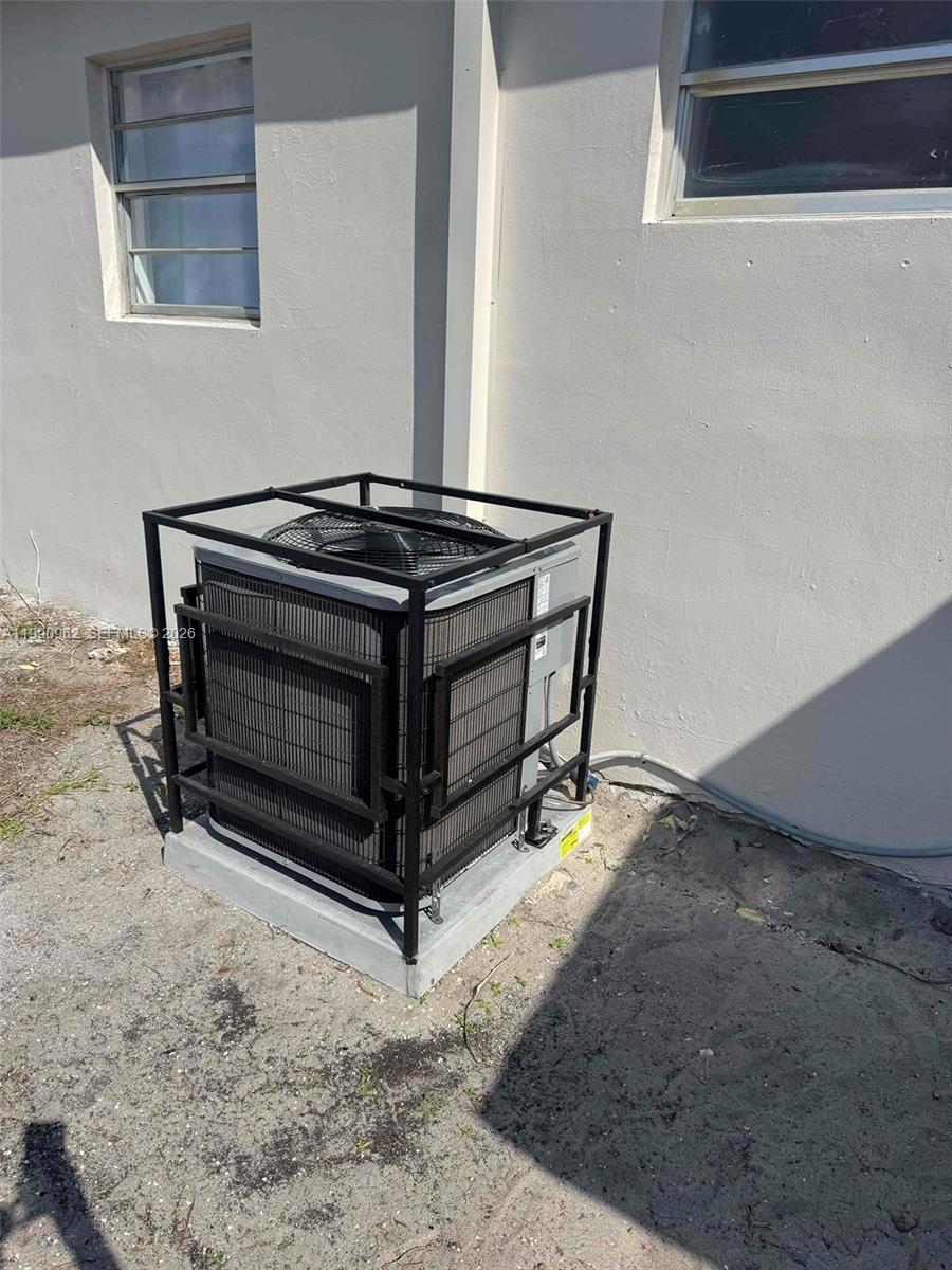 530 NW 10th Ave Boynton Beach, FL 33435