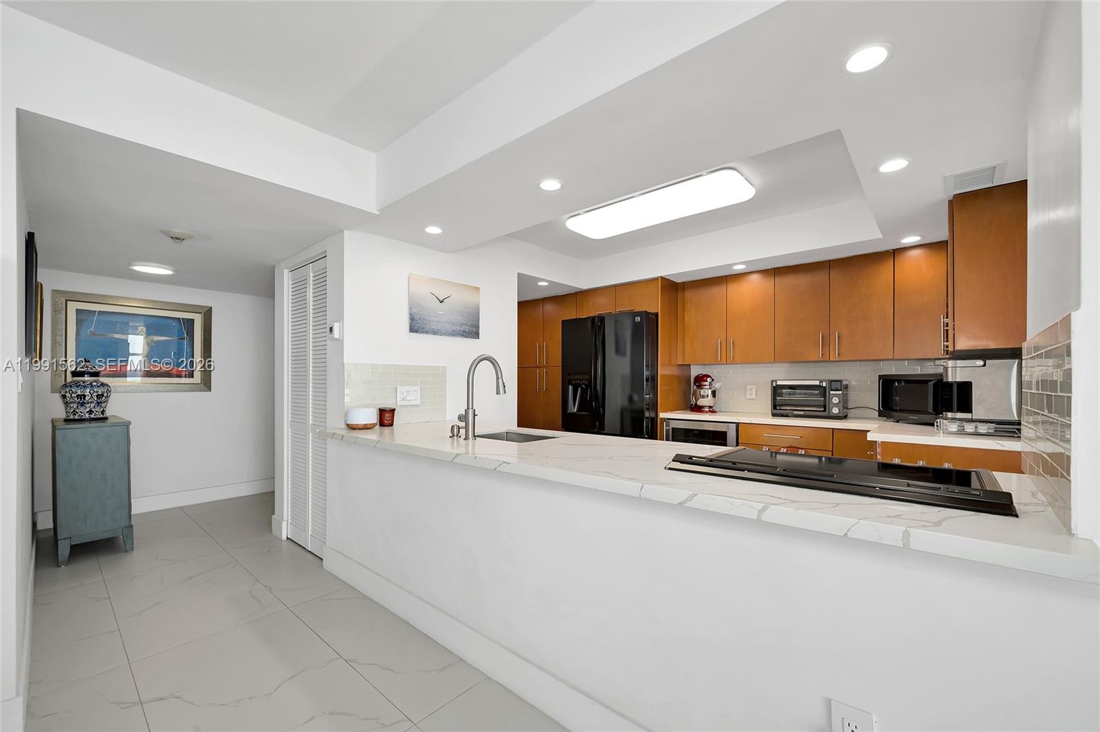 1420 Brickell Bay Dr #1003A Miami, FL 33131