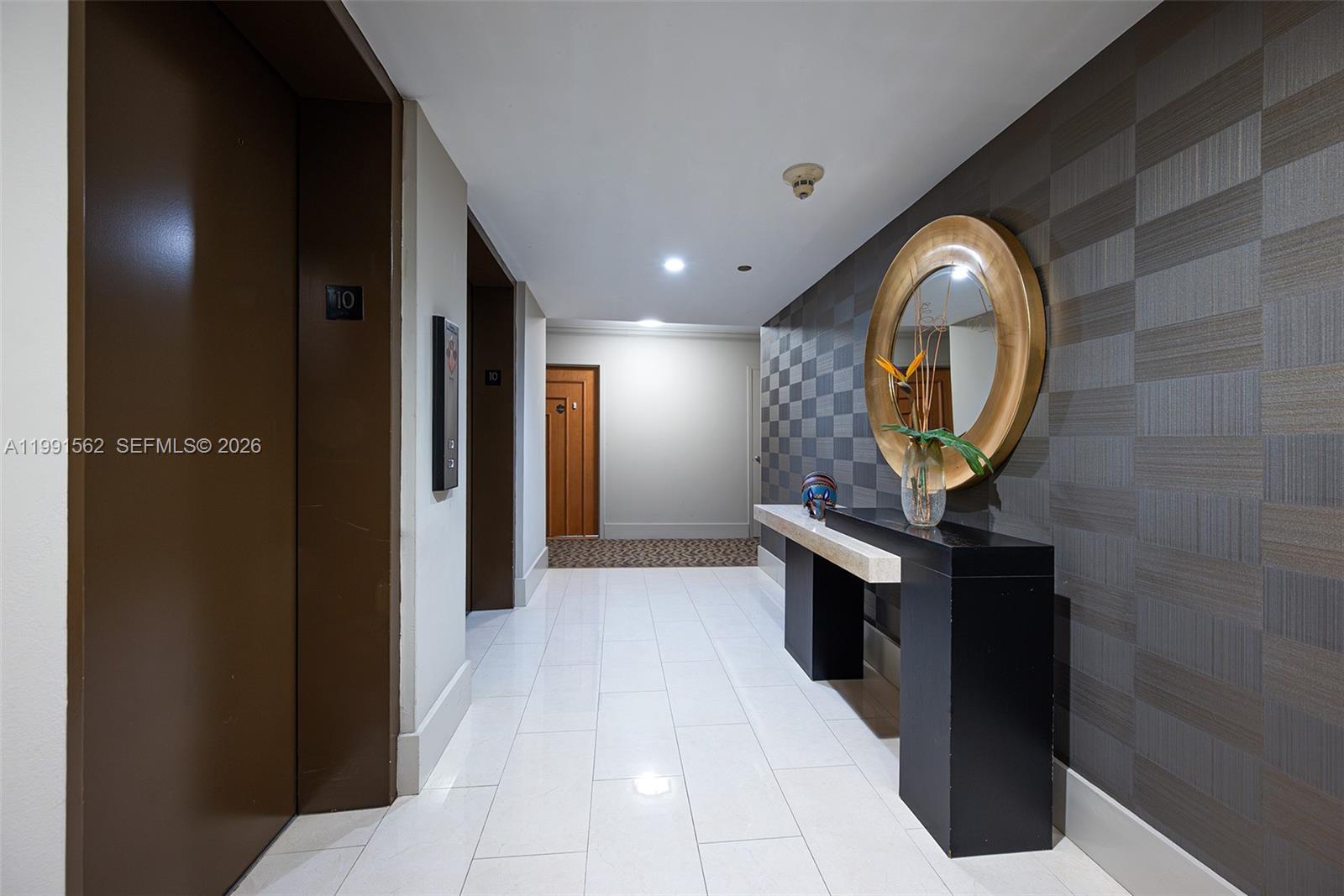 1420 Brickell Bay Dr #1003A Miami, FL 33131