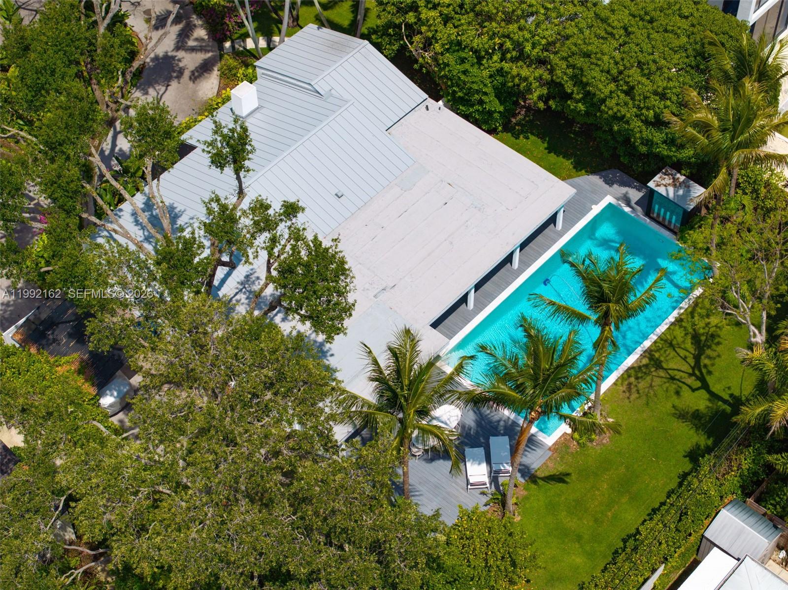 7531 SW 52nd Ct Miami, FL 33143