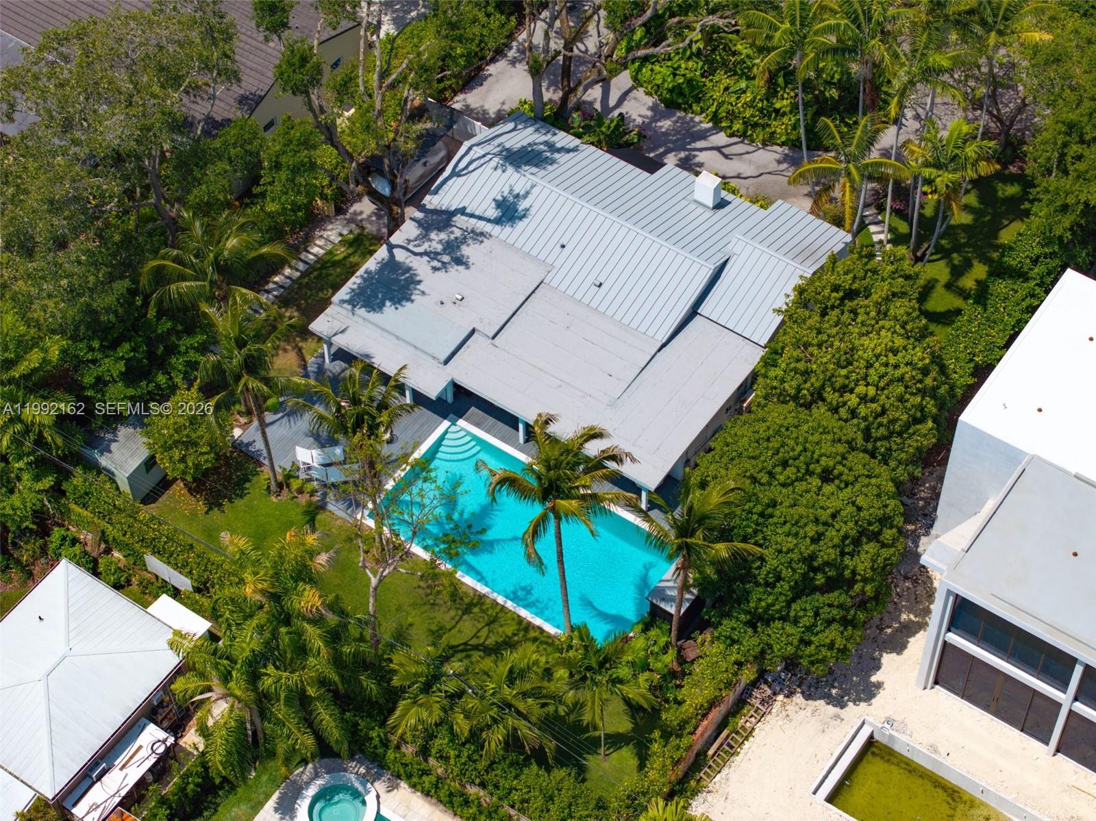 7531 SW 52nd Ct Miami, FL 33143