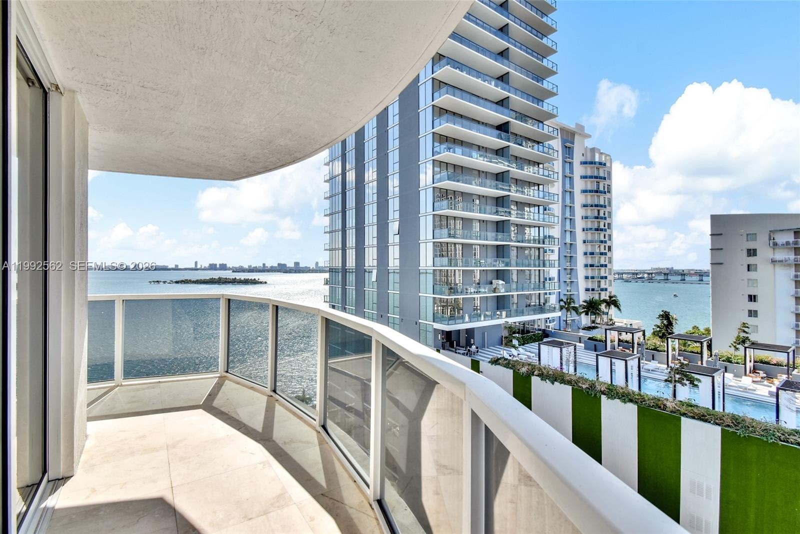 image 23 Biscayne Bay44