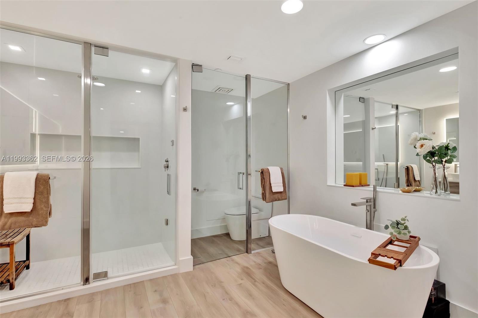 19136 Fisher Is Dr #19136 Miami Beach, FL 33109