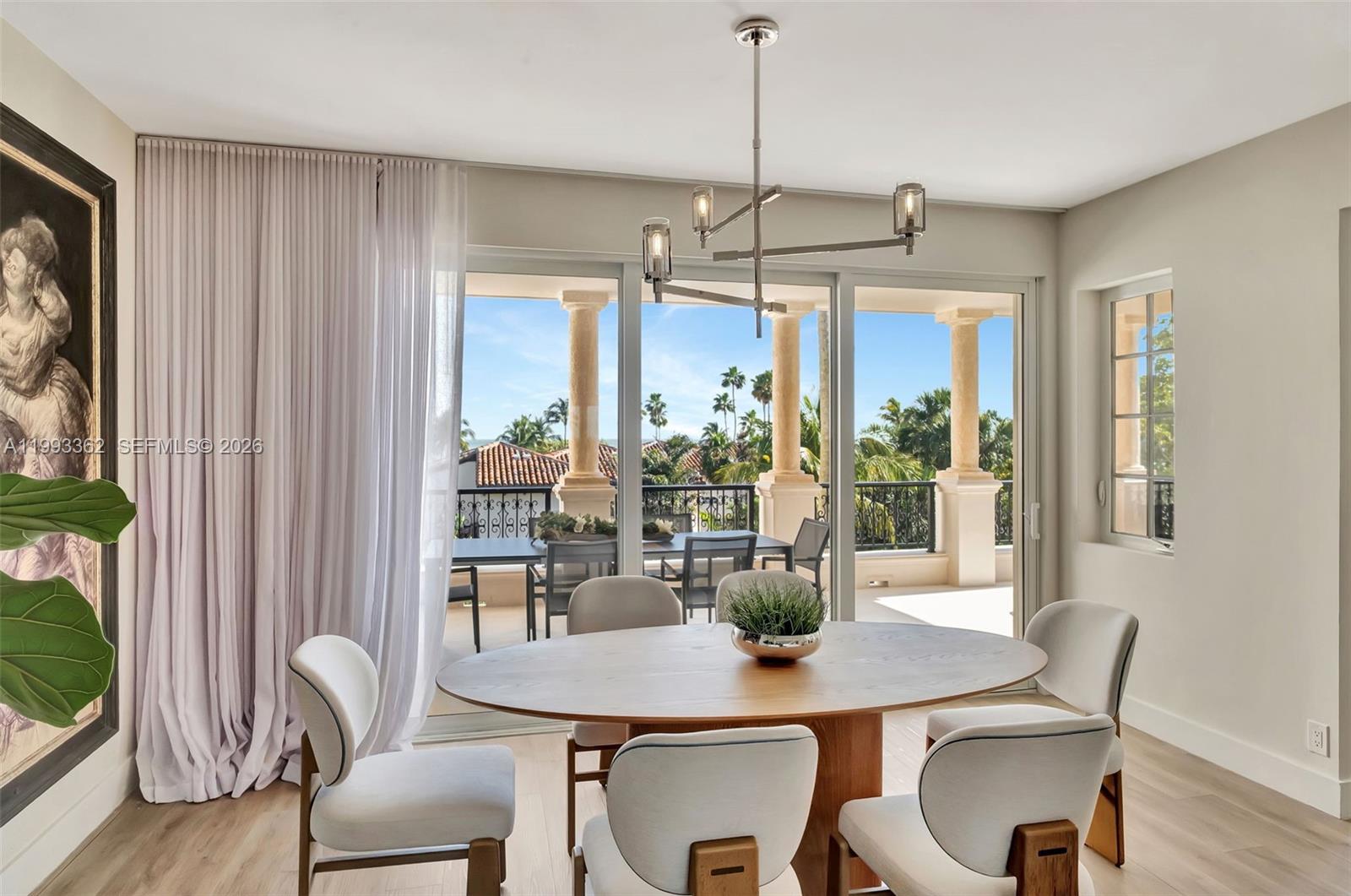 19136 Fisher Is Dr #19136 Miami Beach, FL 33109