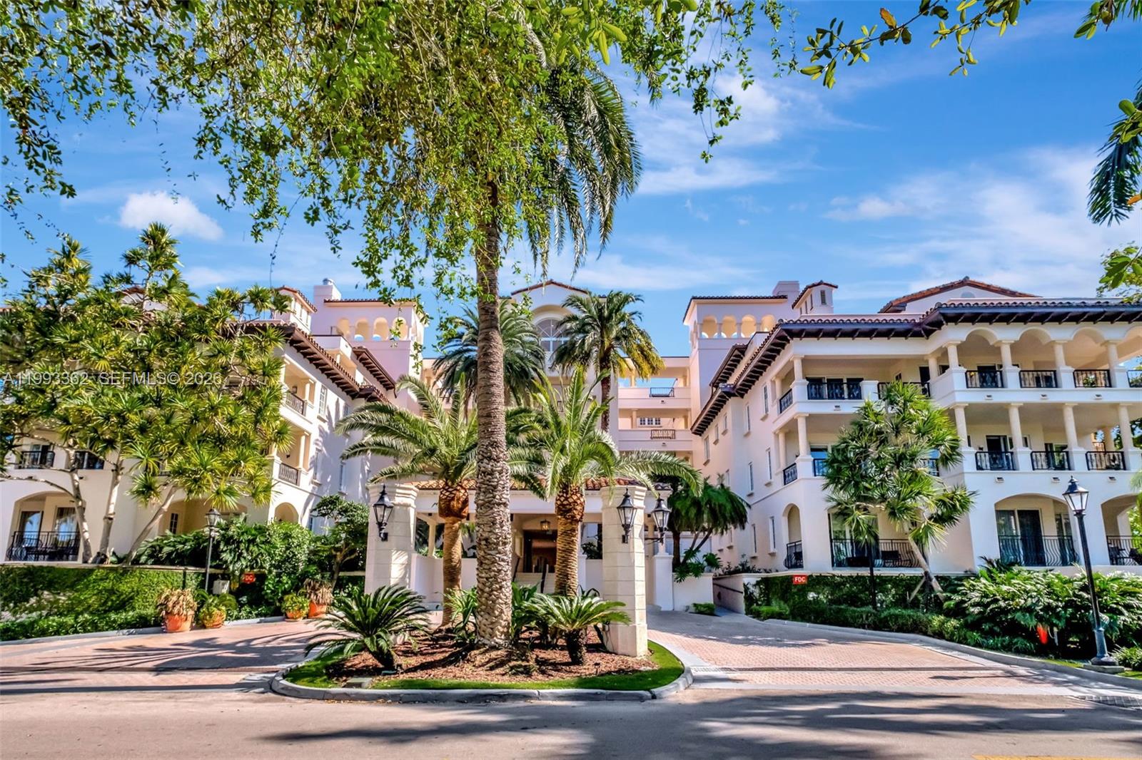 19136 Fisher Is Dr #19136 Miami Beach, FL 33109