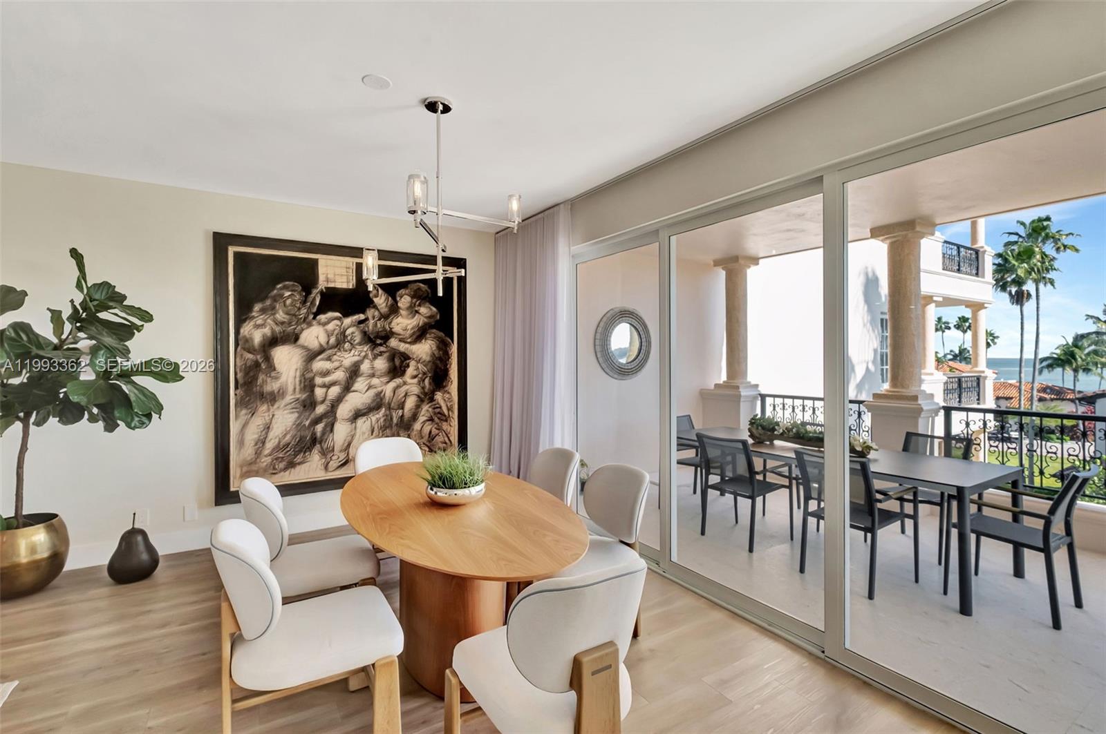 19136 Fisher Is Dr #19136 Miami Beach, FL 33109