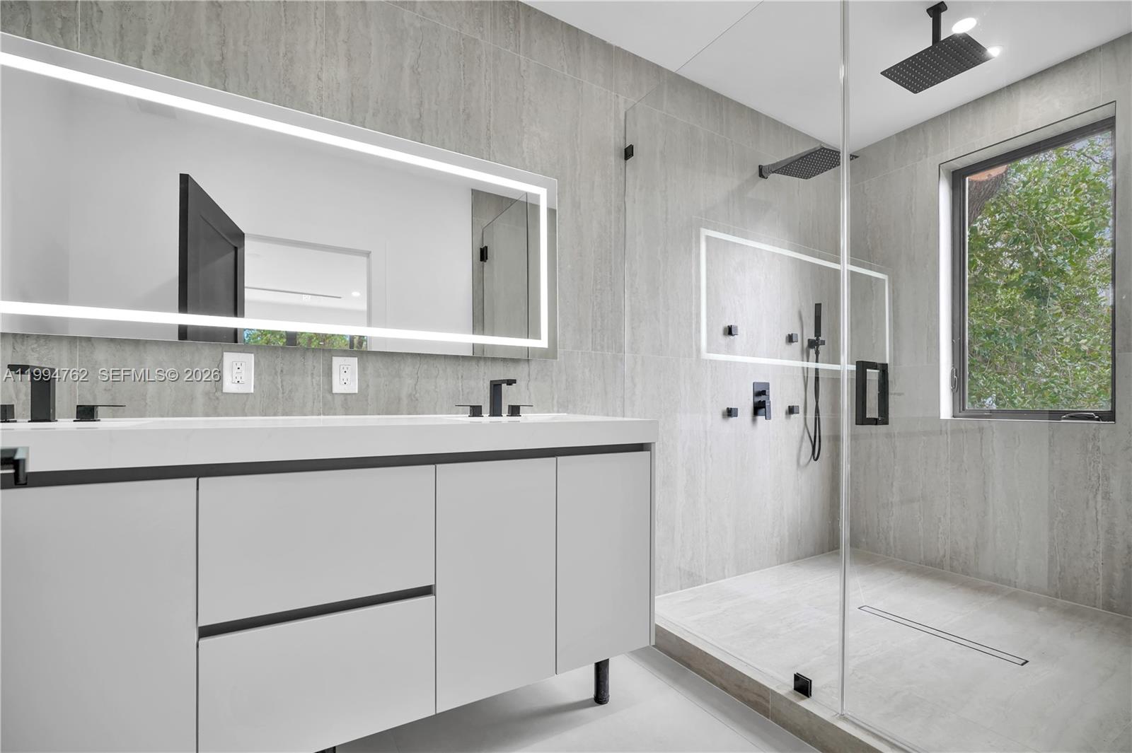 5116 NW 3rd Ave Miami, FL 33127