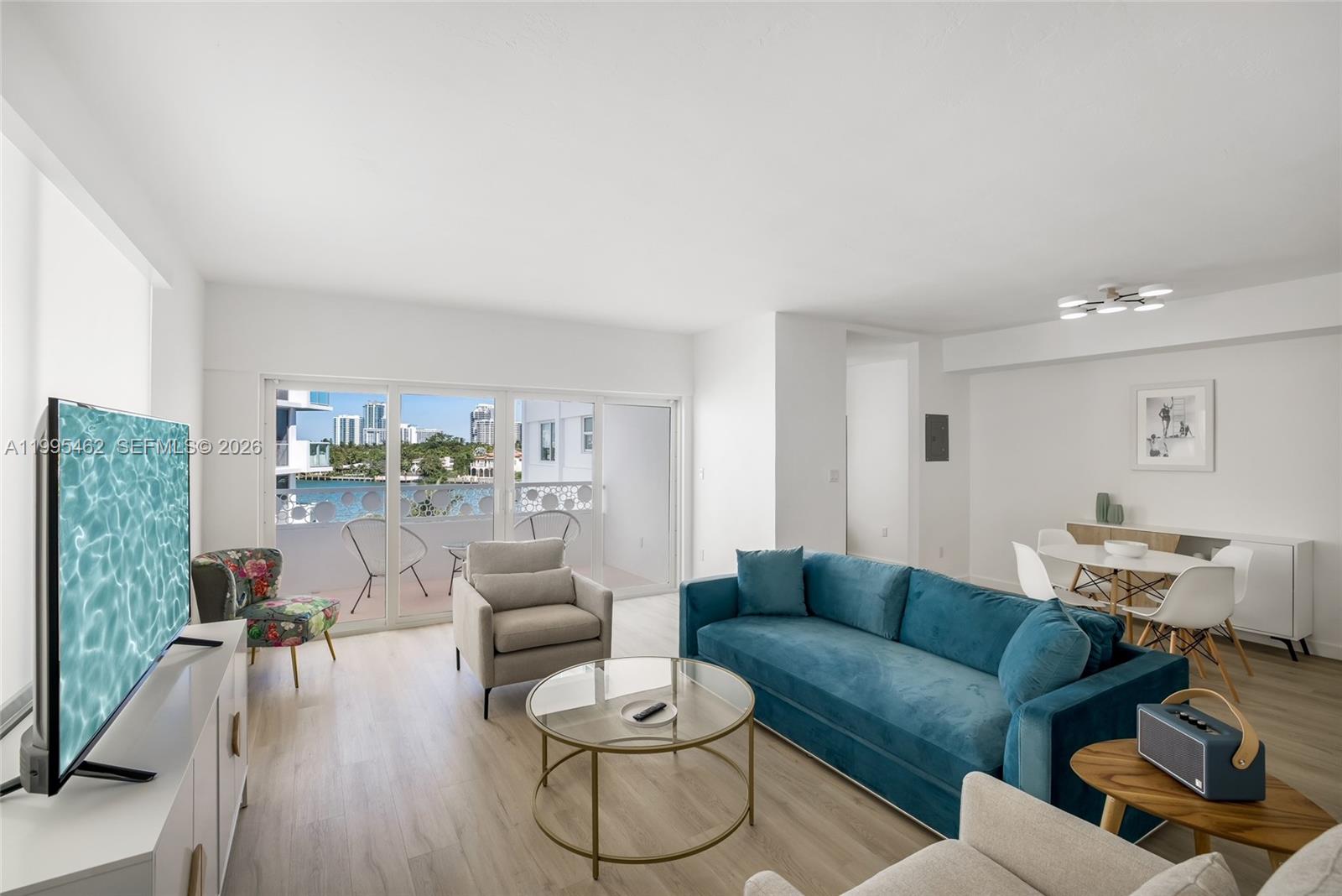 9881 E Bay Hbr Dr #504