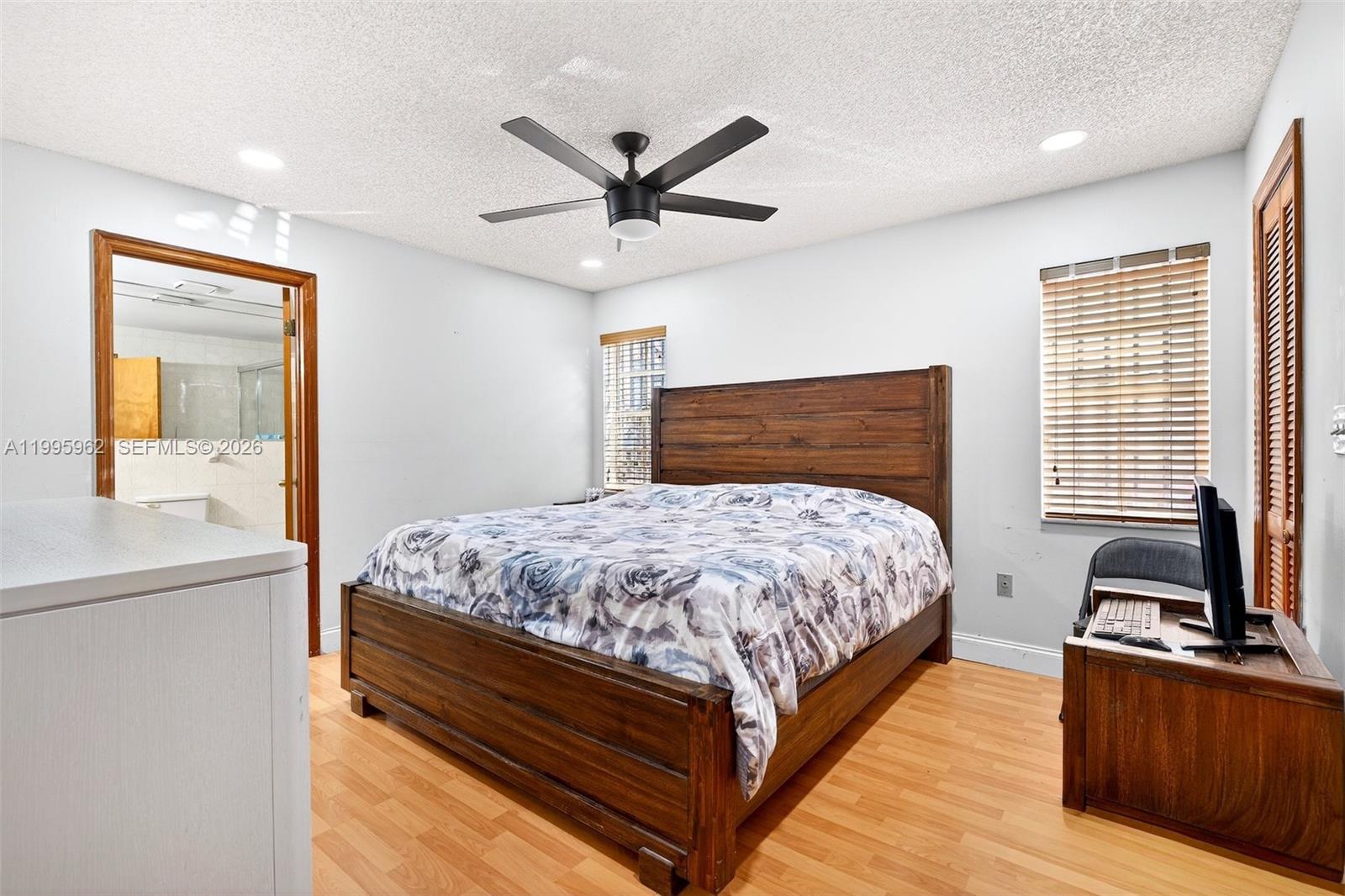 7821 SW 9th Ter Miami, FL 33144