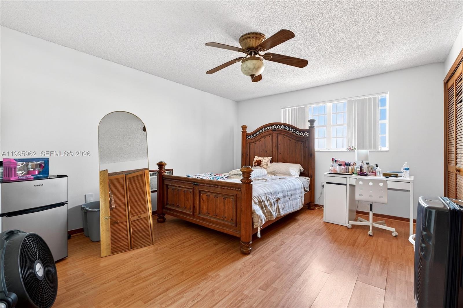 7821 SW 9th Ter Miami, FL 33144