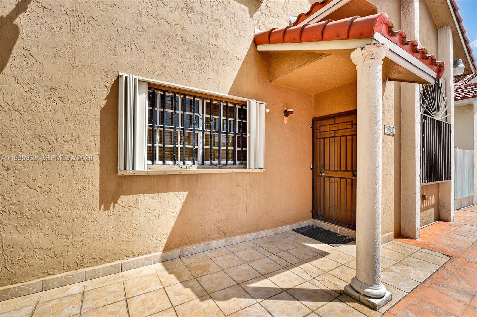 7821 SW 9th Ter Miami, FL 33144