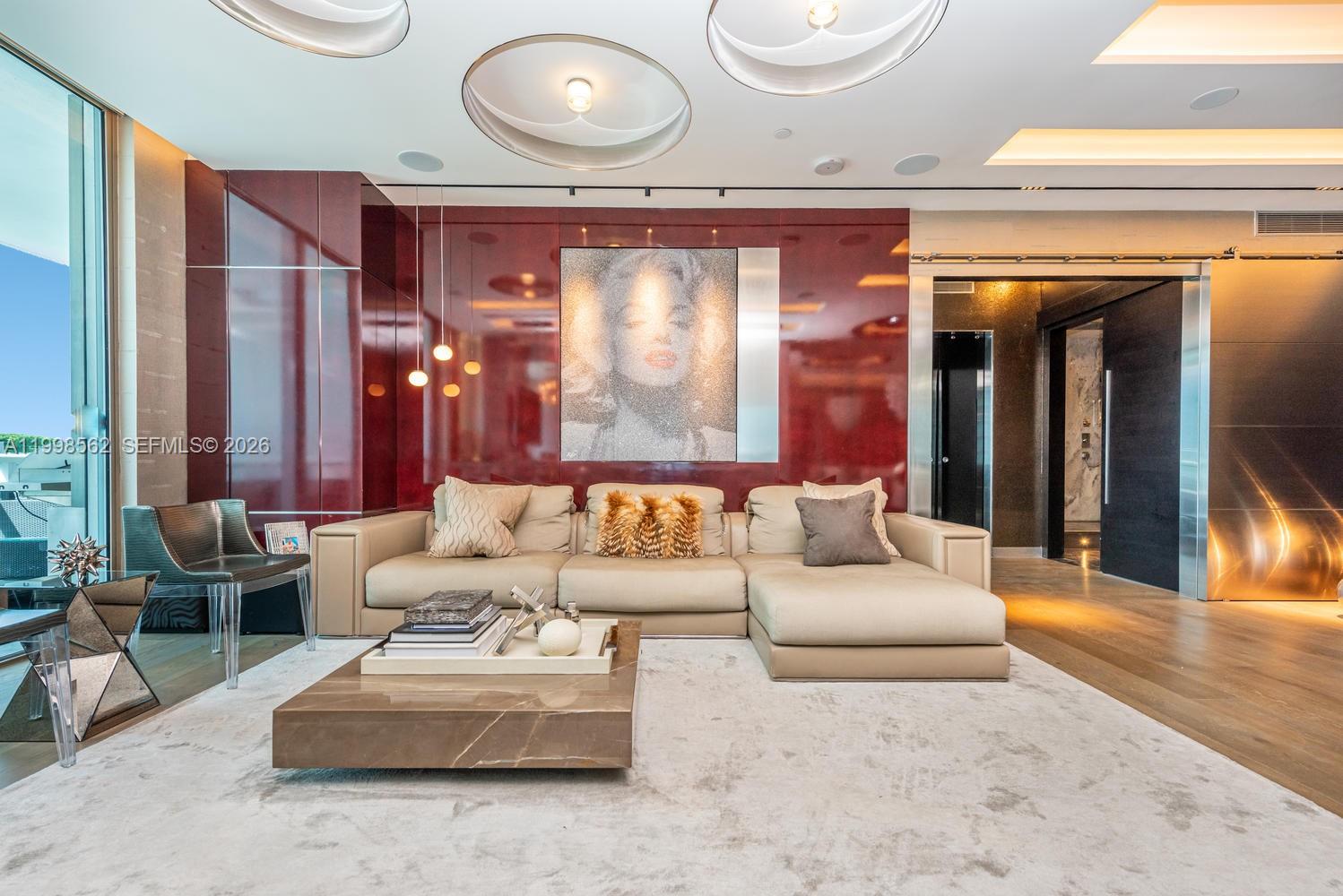 50 S Pointe Dr #905 Miami Beach, FL 33139