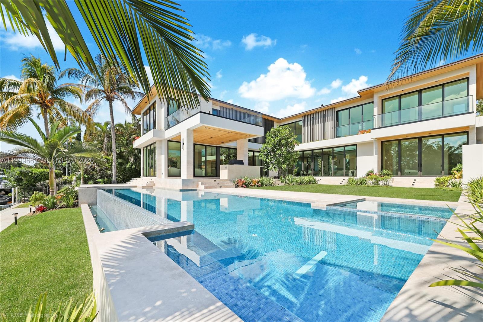 770 Lake Rd Miami, FL 33137
