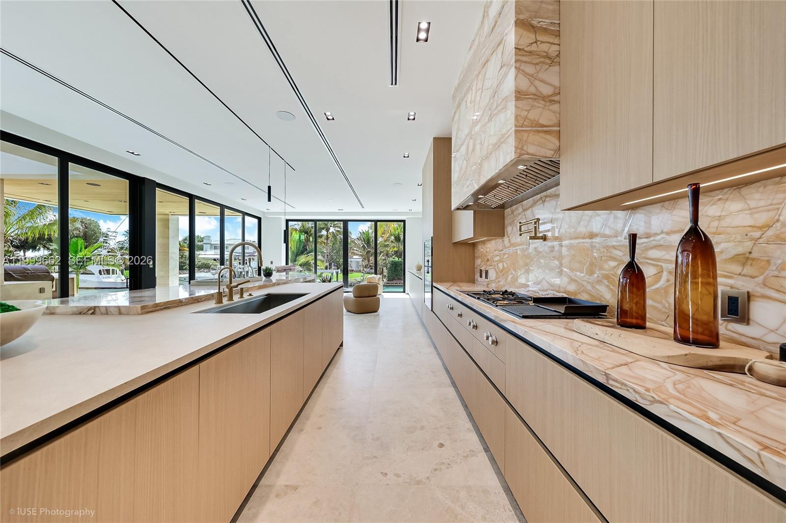 770 Lake Rd Miami, FL 33137