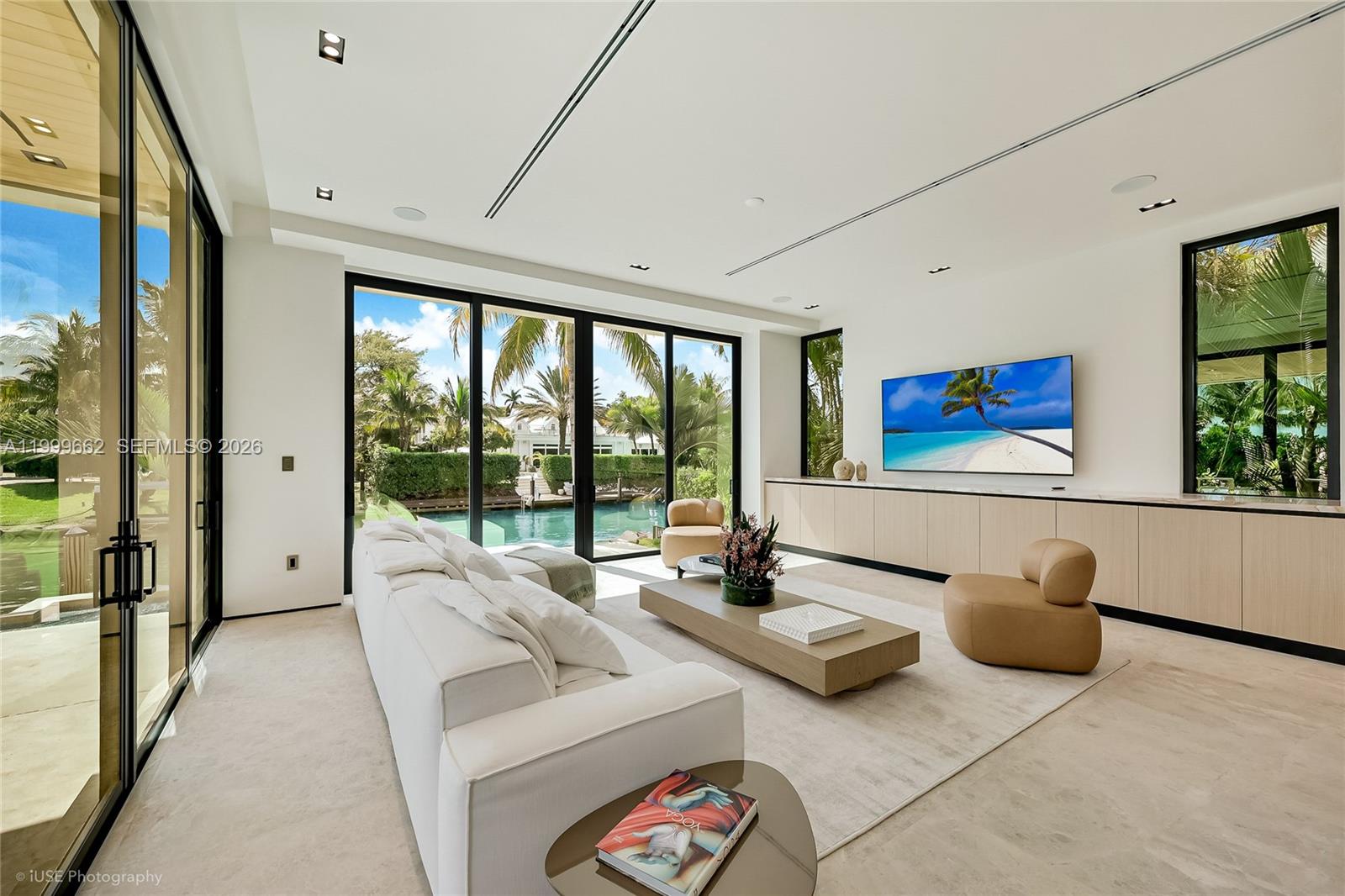 770 Lake Rd Miami, FL 33137