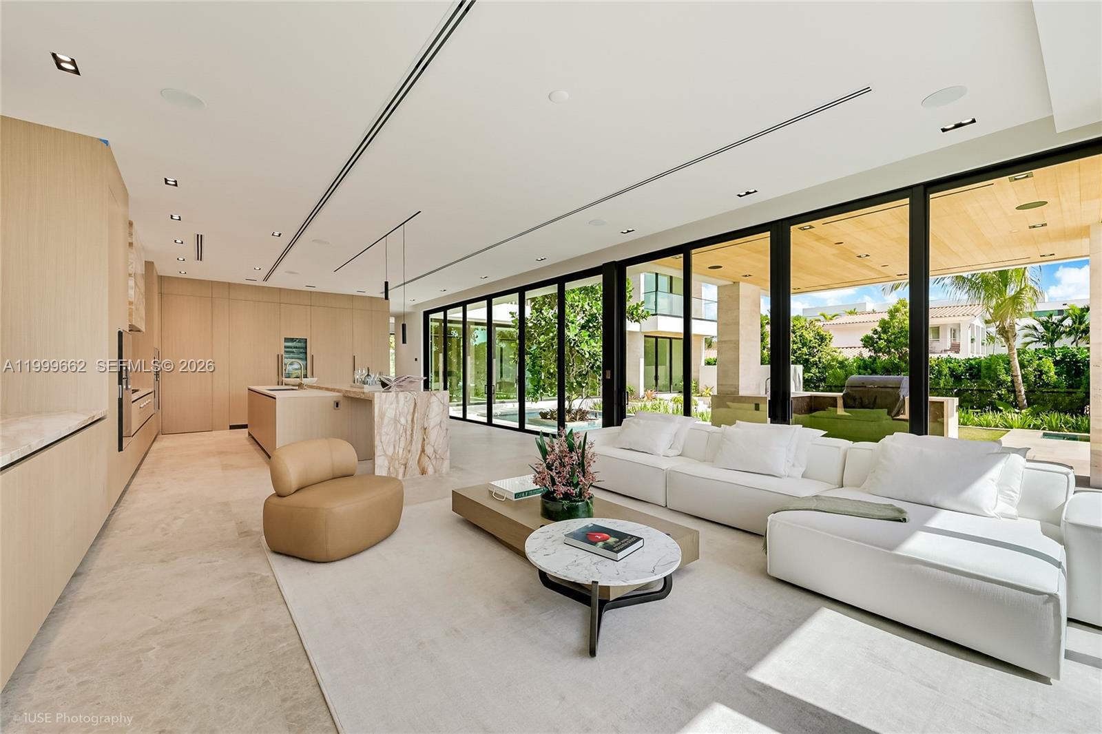 770 Lake Rd Miami, FL 33137