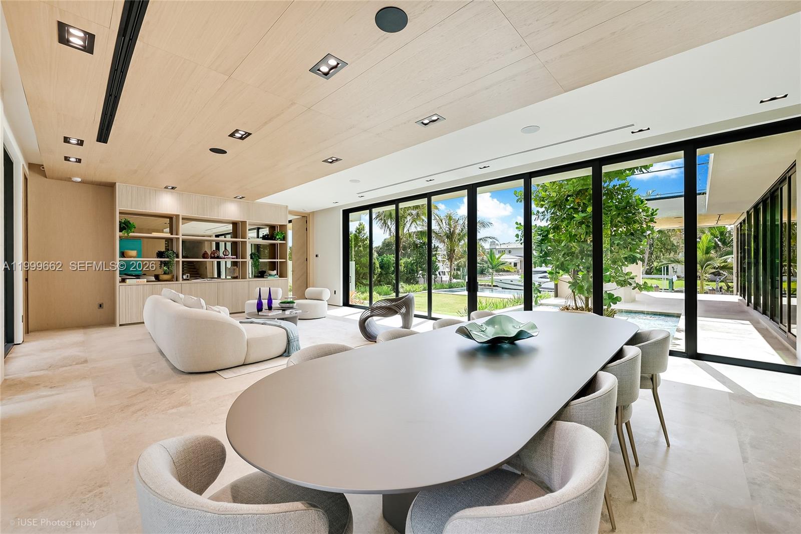 770 Lake Rd Miami, FL 33137