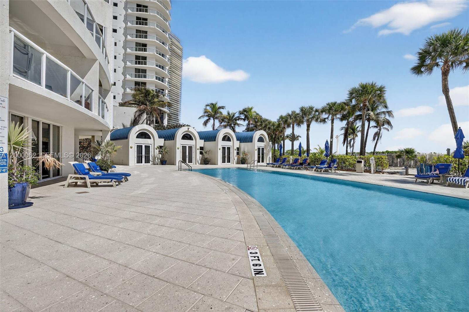 18671 Collins Ave #1702 Sunny Isles Beach, FL 33160