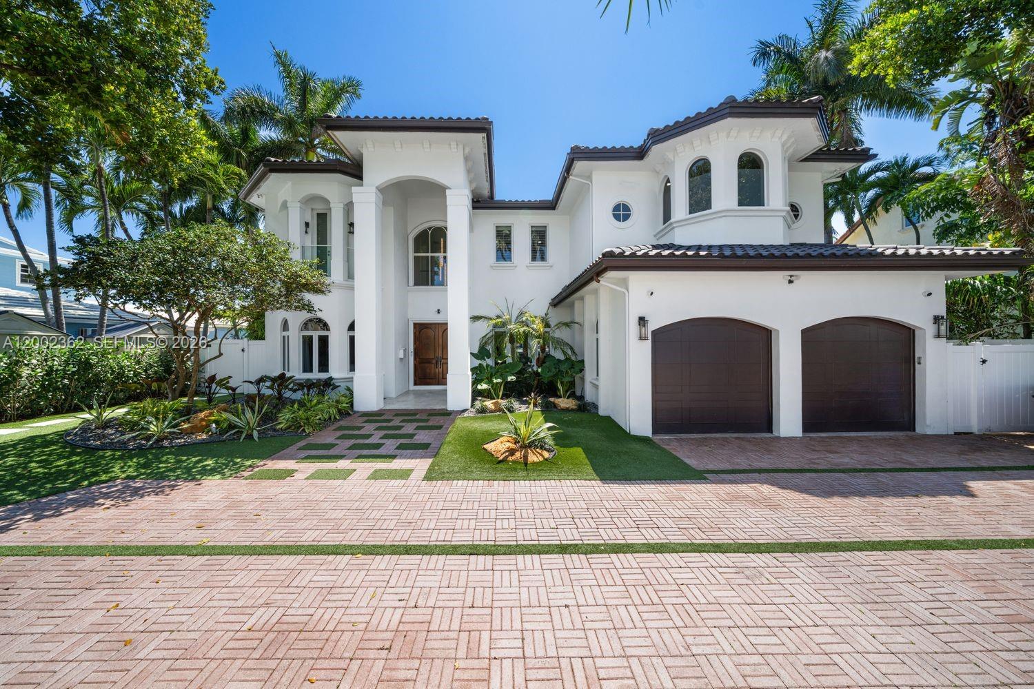 2614 Castilla Isle Fort Lauderdale, FL 33301