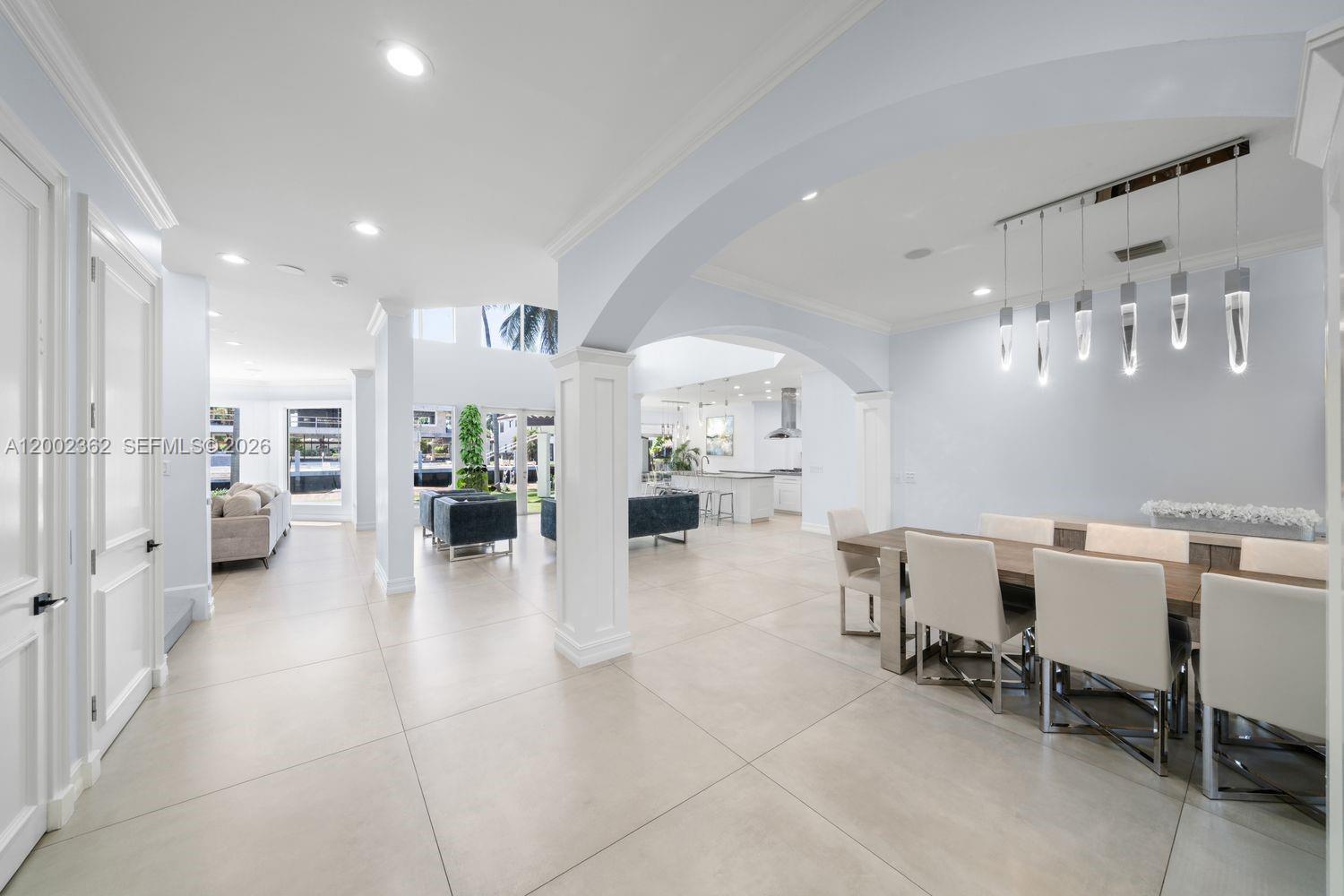 2614 Castilla Isle Fort Lauderdale, FL 33301