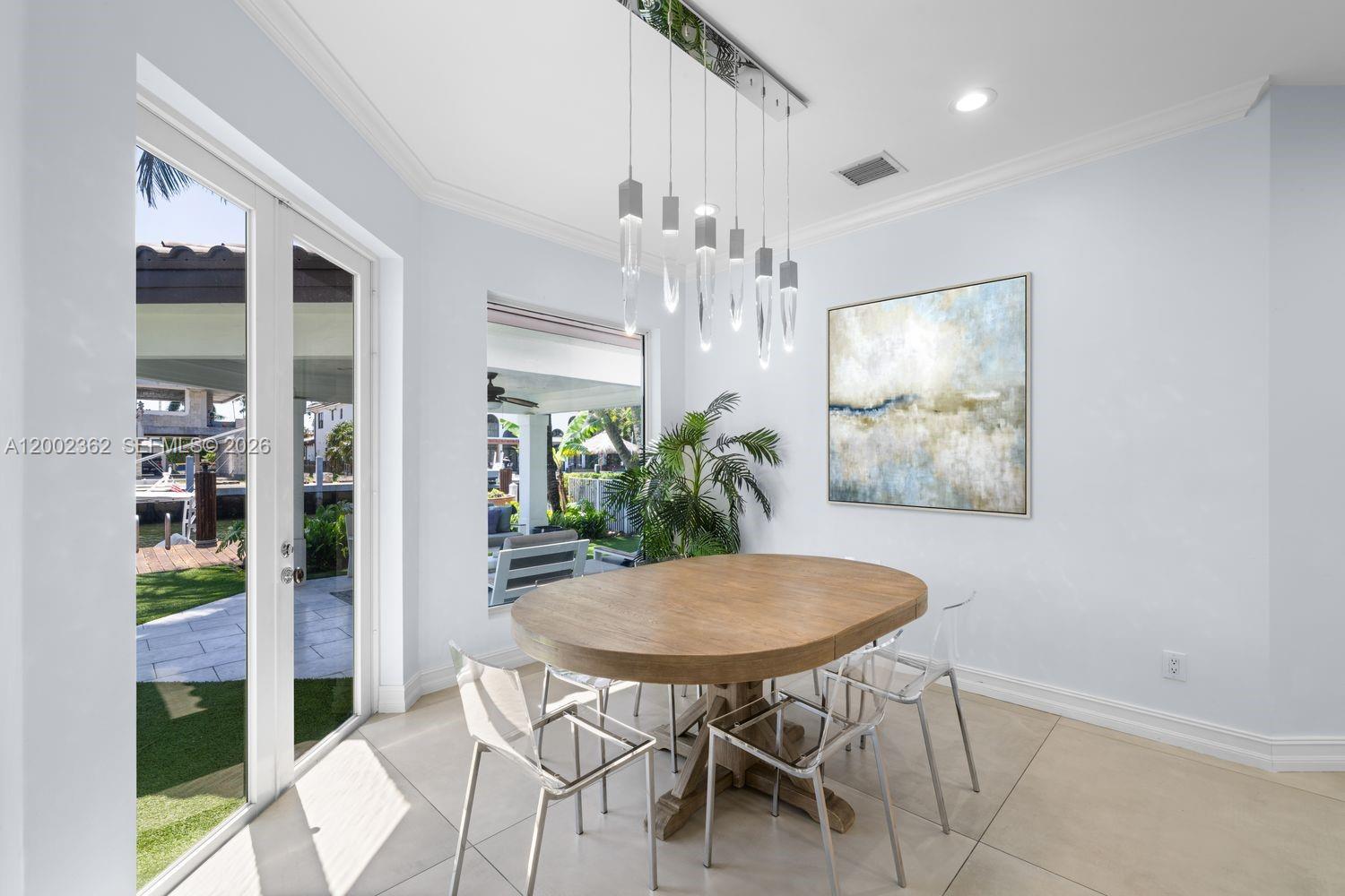 2614 Castilla Isle Fort Lauderdale, FL 33301