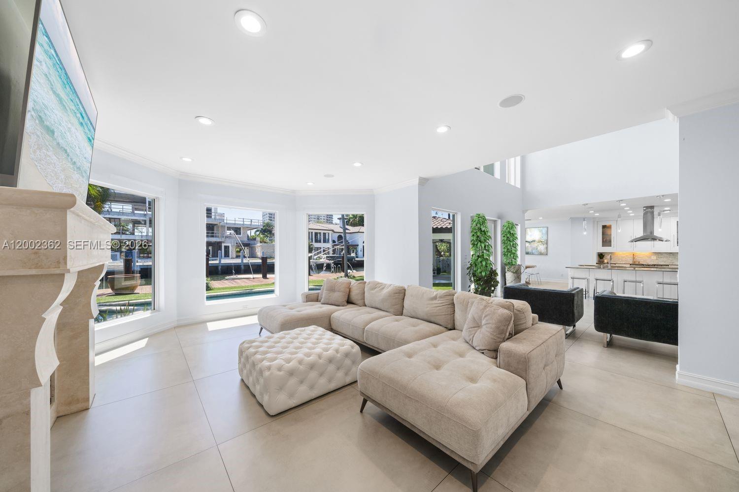 2614 Castilla Isle Fort Lauderdale, FL 33301