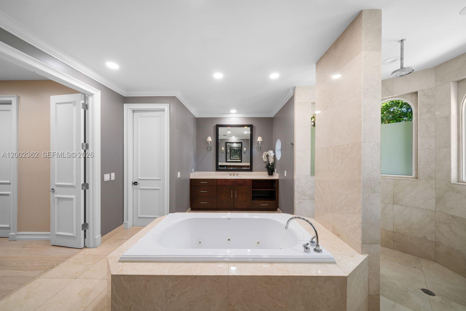 2614 Castilla Isle Fort Lauderdale, FL 33301