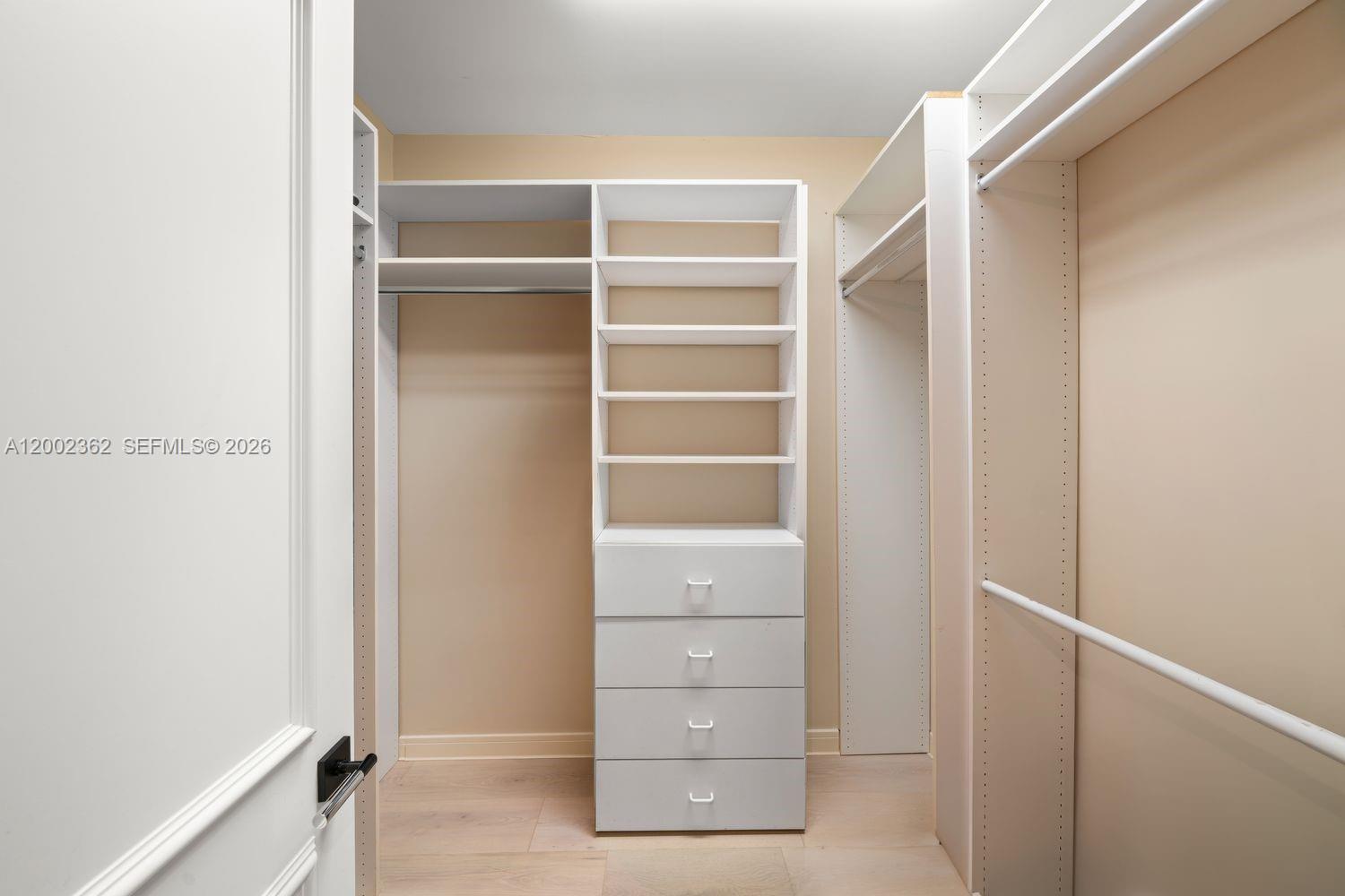 2614 Castilla Isle Fort Lauderdale, FL 33301