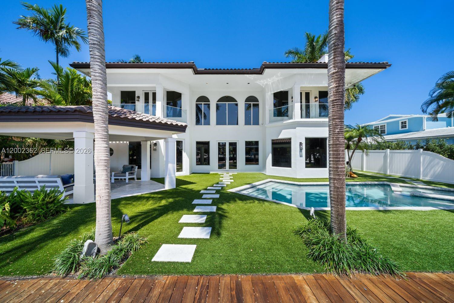 2614 Castilla Isle Fort Lauderdale, FL 33301