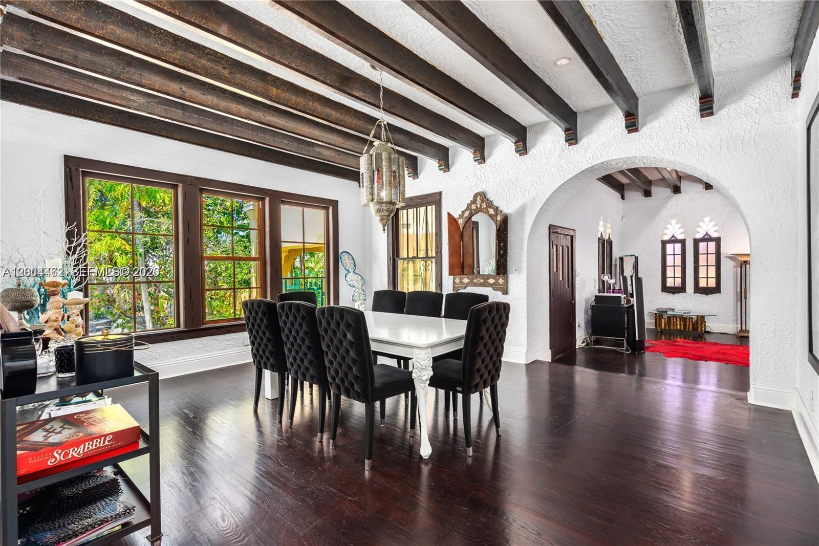 1036 NE 89th St Miami, FL 33138