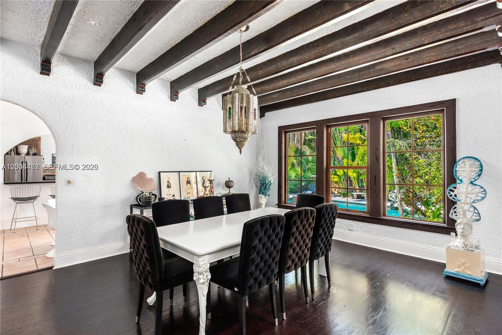 1036 NE 89th St Miami, FL 33138