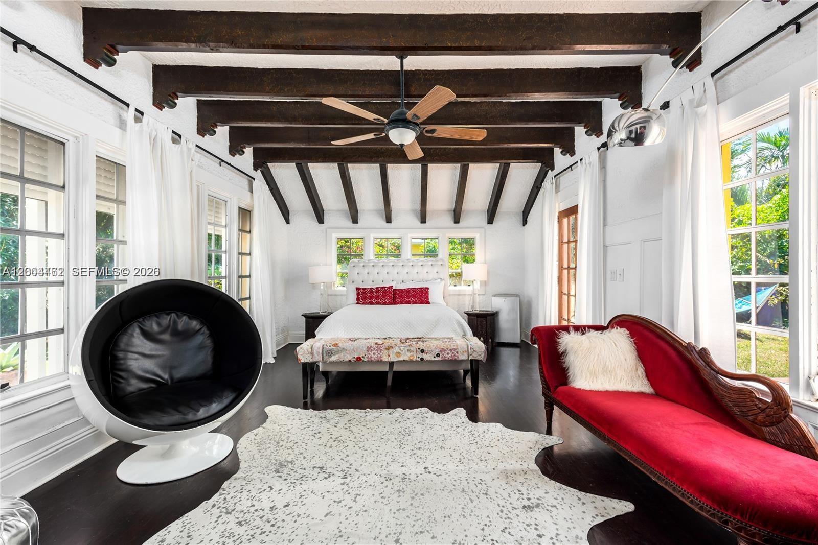 1036 NE 89th St Miami, FL 33138