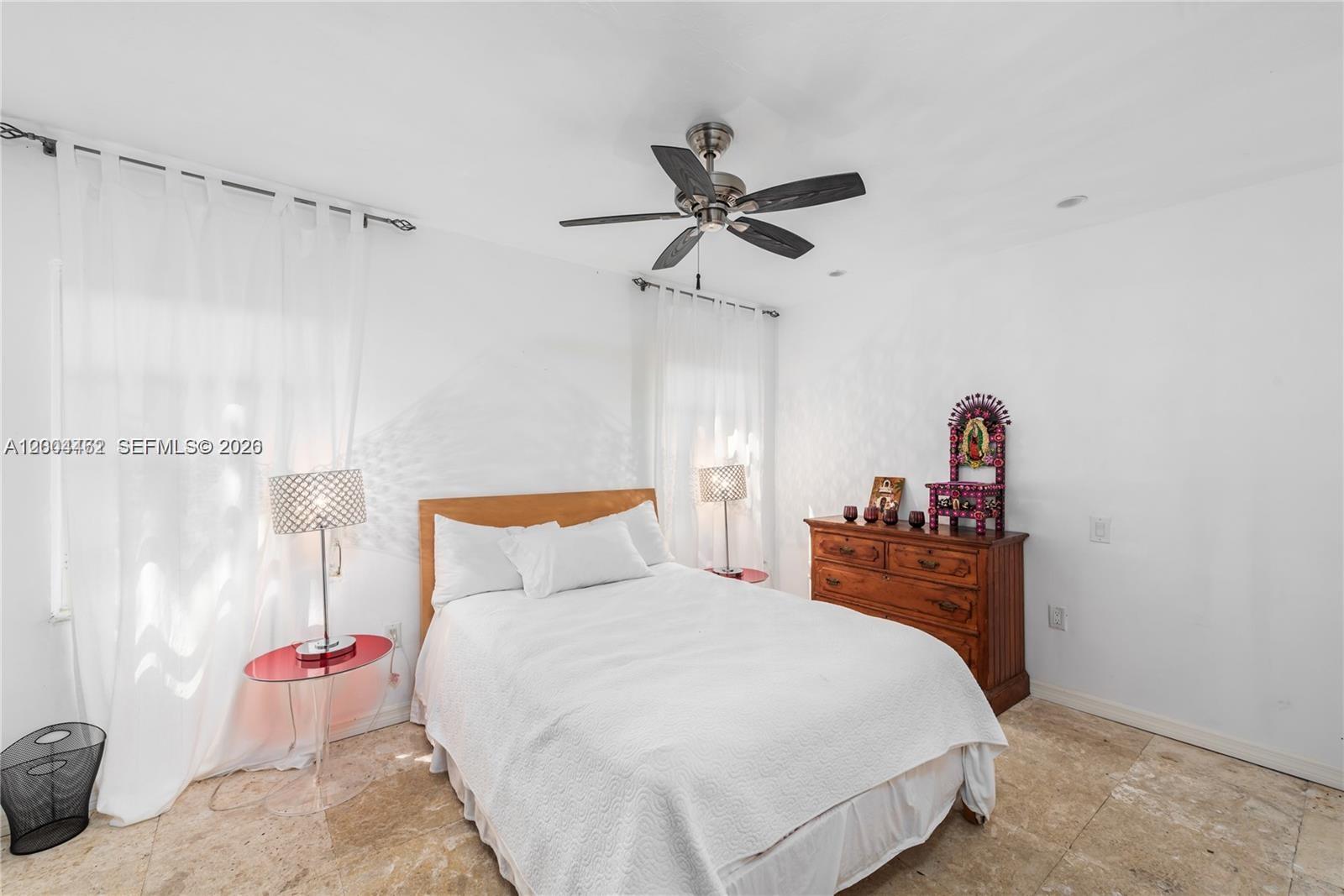 1036 NE 89th St Miami, FL 33138