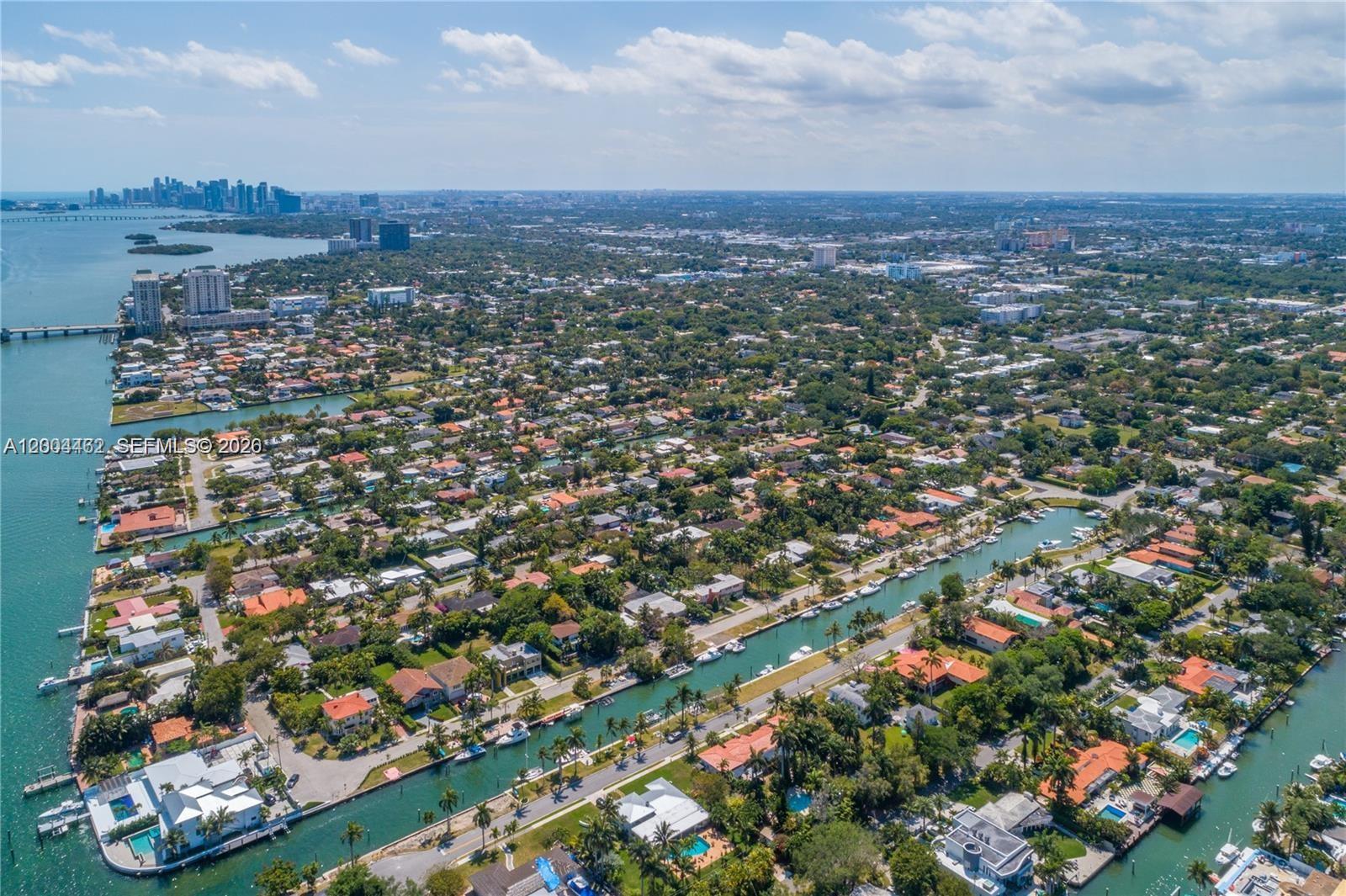 1036 NE 89th St Miami, FL 33138