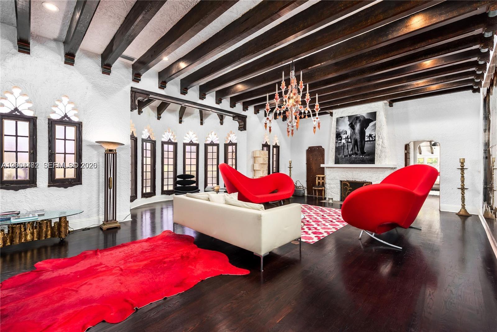 1036 NE 89th St Miami, FL 33138