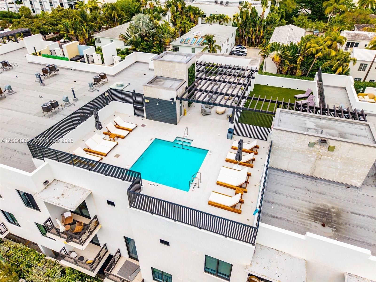 image Ten30 South Beach24