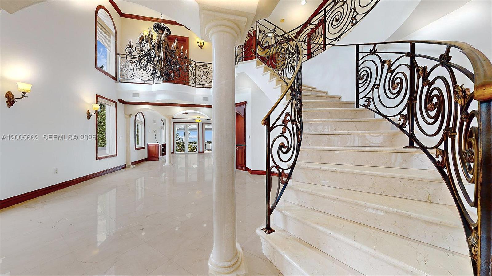 1131 Stillwater Dr Miami Beach, FL 33141