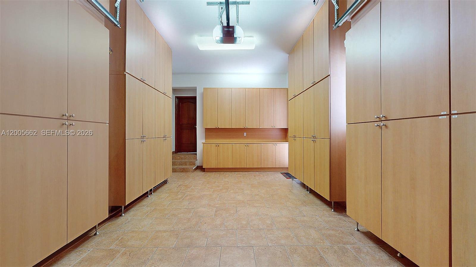 1131 Stillwater Dr Miami Beach, FL 33141