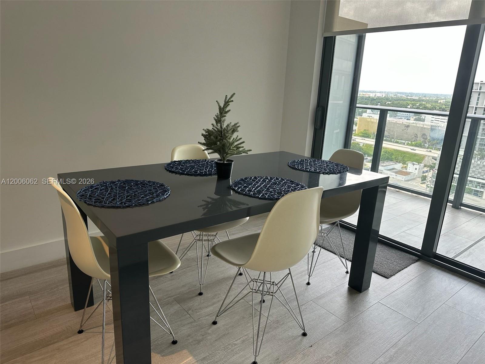 image Hyde Midtown10