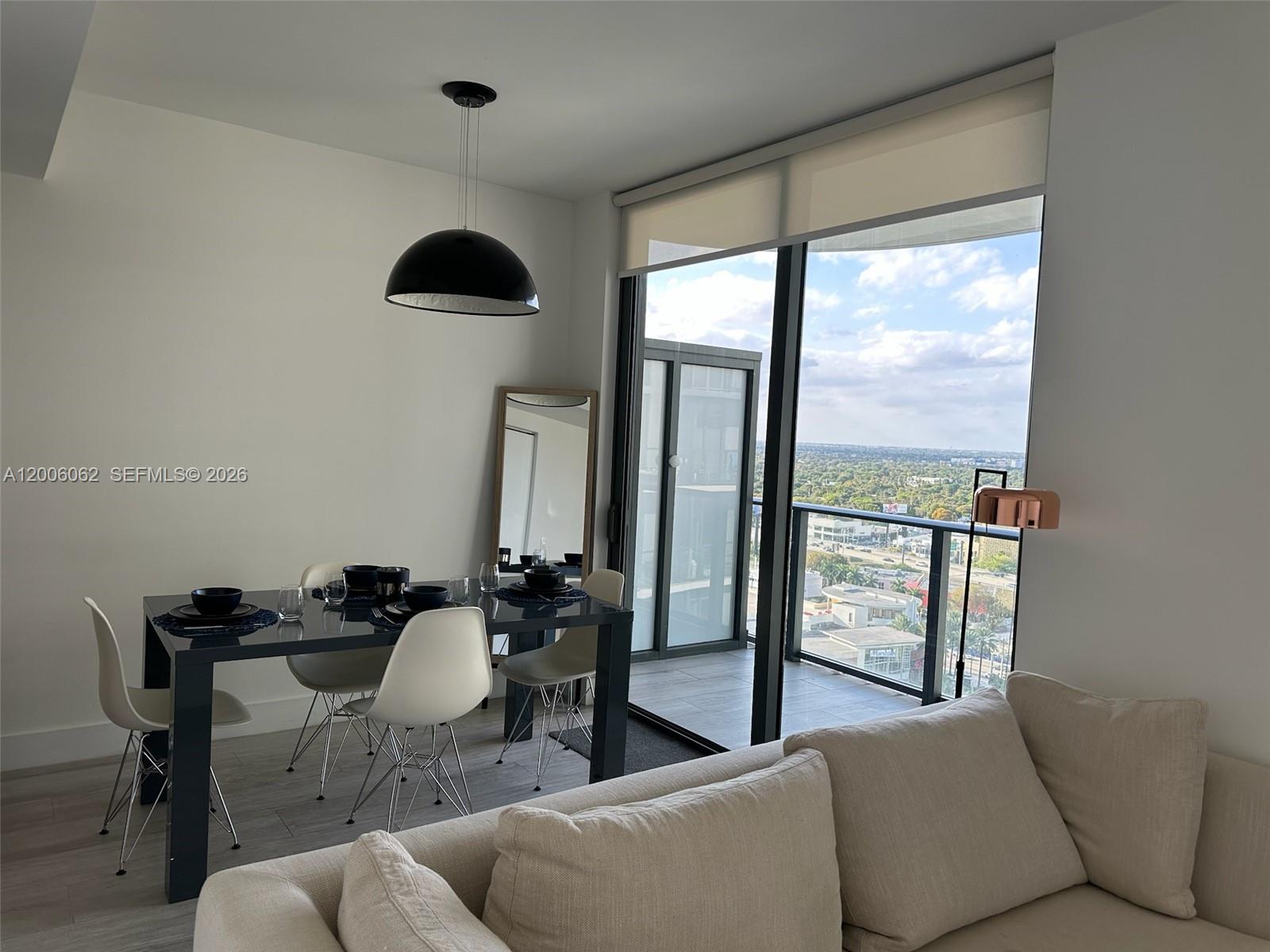 image Hyde Midtown19