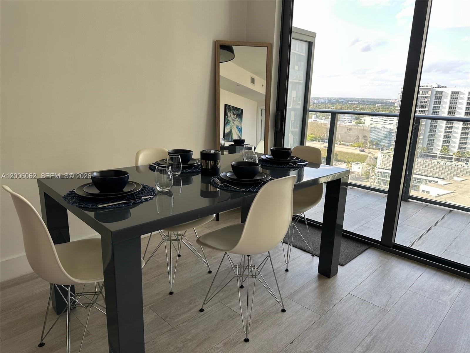 image Hyde Midtown22